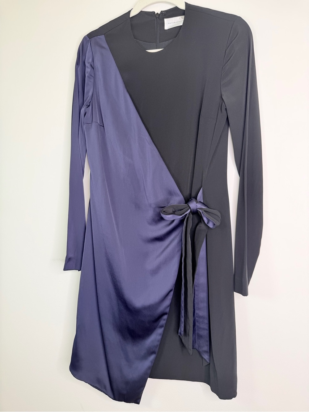 VICTORIA VICTORIA BECKHAM Wrap Panel Dress Long Sleeve Two-Tone Sz 4 $695